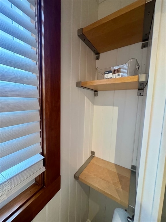 Building Photo - 16 Winona Ave