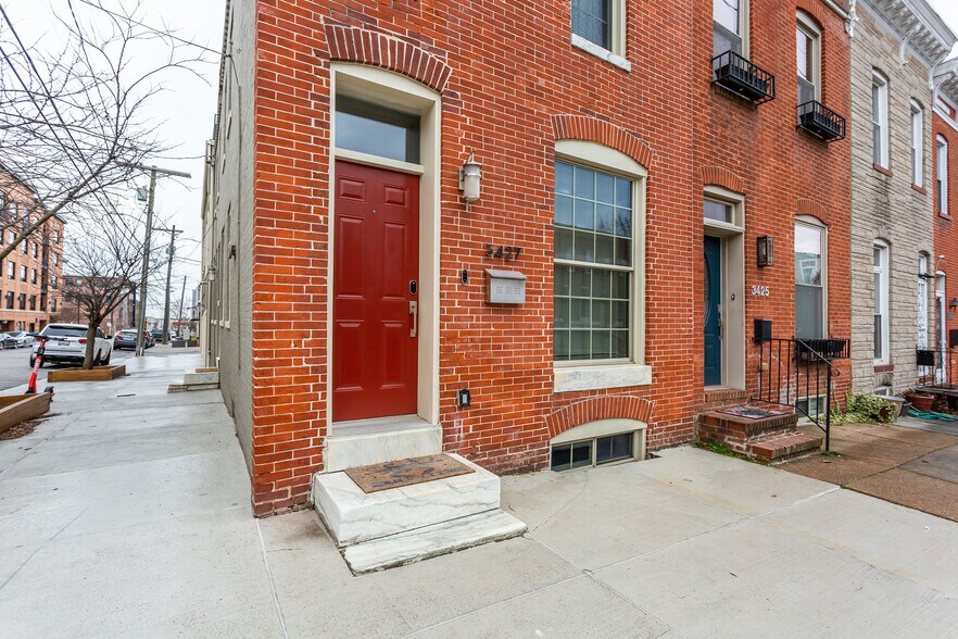 Building Photo - 3427 Elliott St