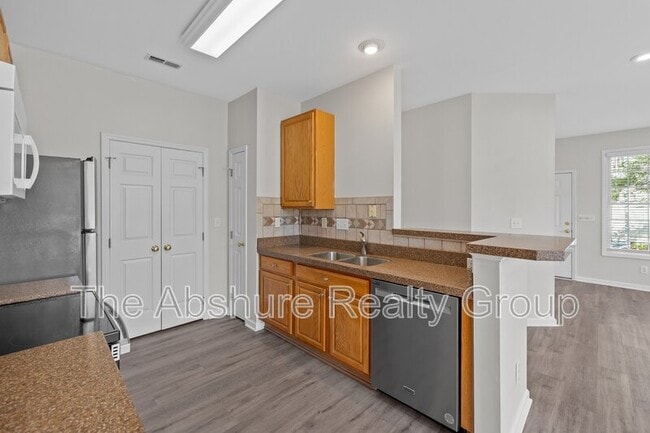 Building Photo - 1713 Kudrow Ln