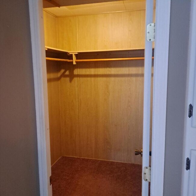 Building Photo - 120 Santa Lucia Dr