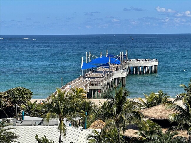 Building Photo - 133 N Pompano Beach Blvd