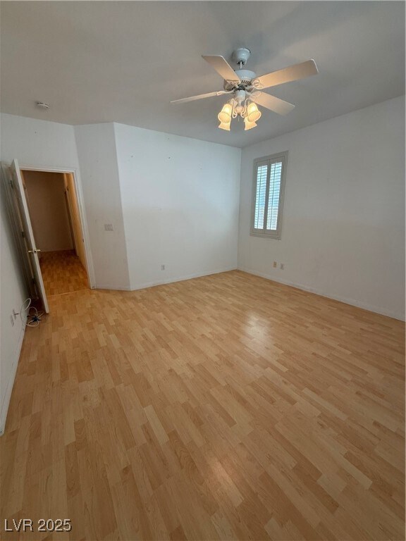 Building Photo - 10250 Torrey Valley Ct