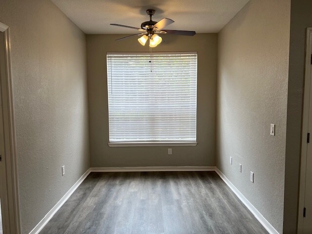 Building Photo - 837 Grand Regency Pointe