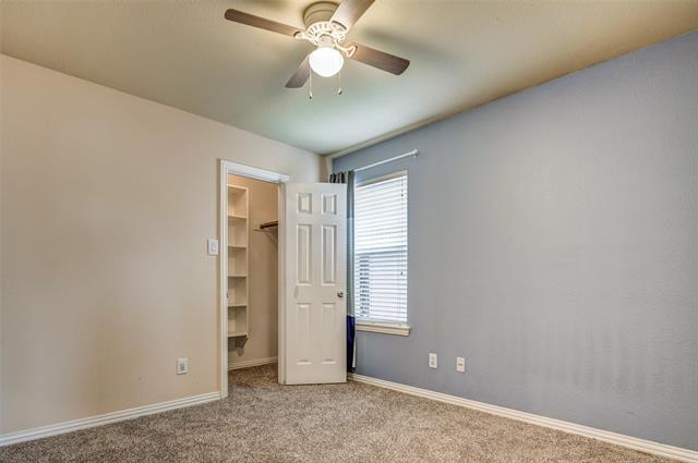 Building Photo - 2700 Dawn Spring Dr