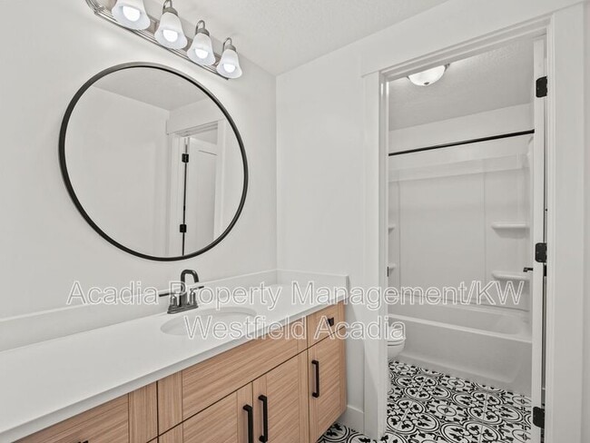 Building Photo - 136 N Desert Sage Dr