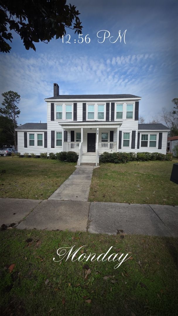 Building Photo - Charming 2BR Duplex in the Heart of Downtown Mobile – Pet Friendly
