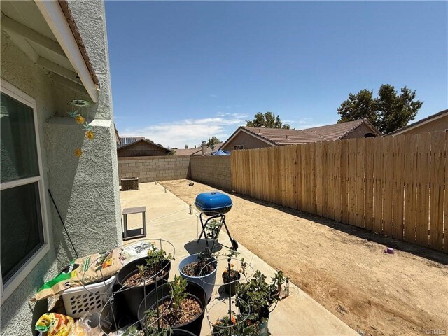 Building Photo - 3726 Garnet Ave