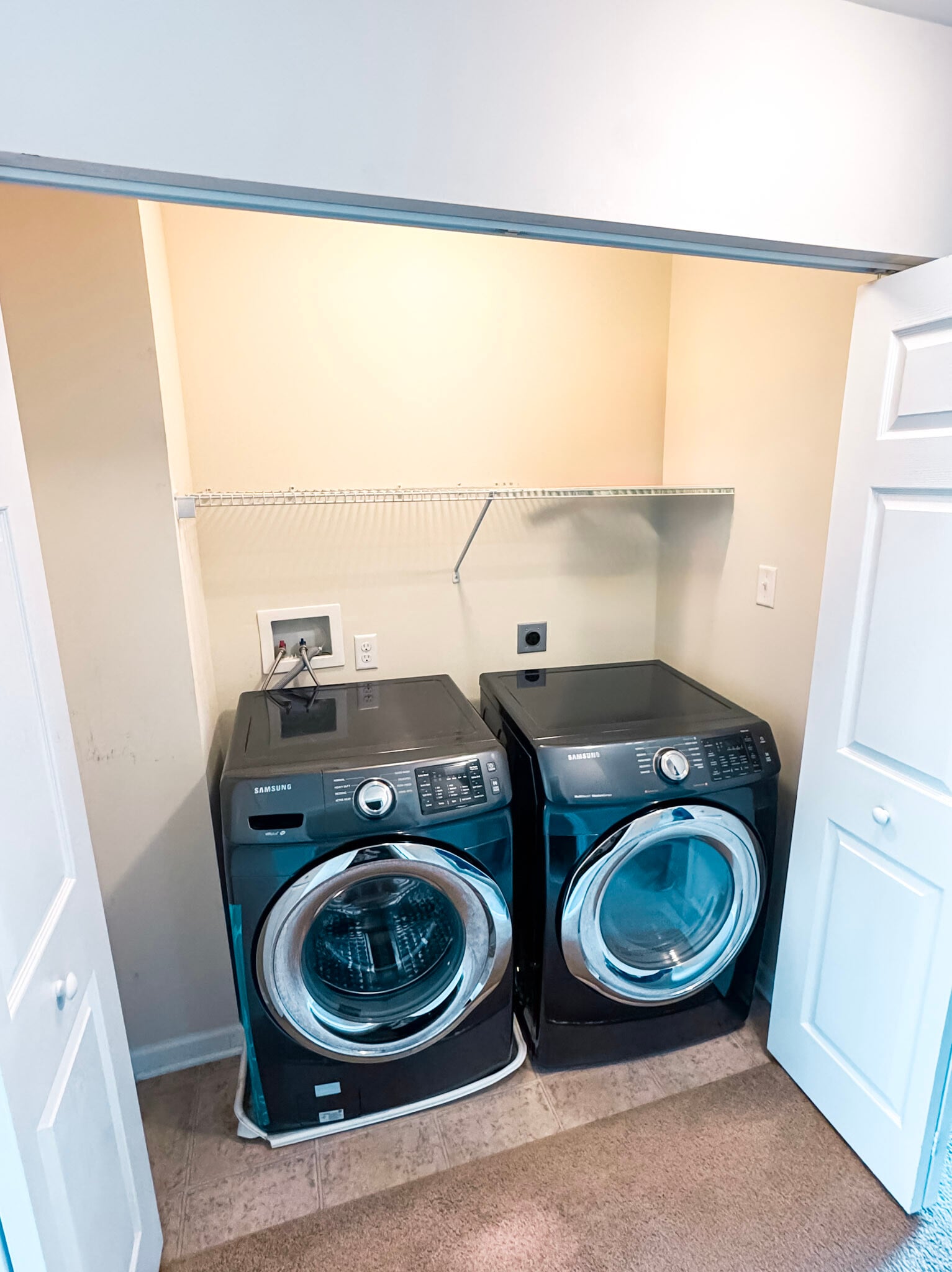 Building Photo - 209 Raven Run