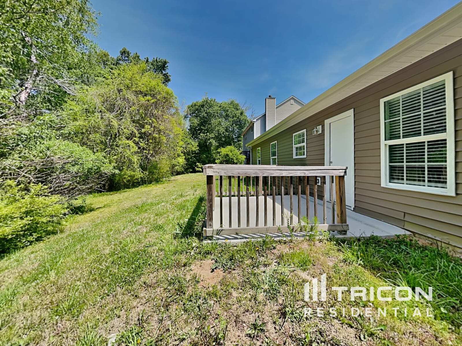 Building Photo - 2015 Jessica Dr