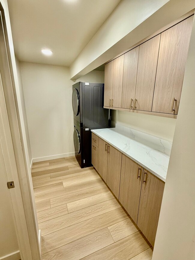 Building Photo - 8097 S 3680 W