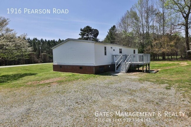 Building Photo - 1916 Pearson Rd