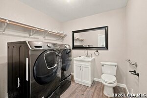 Building Photo - 1452 Lakeview Dr