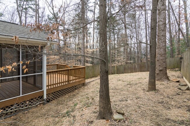 Building Photo - Central AVL - Beautiful 3/2 Cape Cod