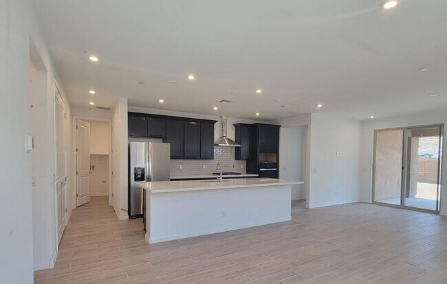 Building Photo - Brand new home in Vistancia/ $500 off move in by 11-1-2025 ***