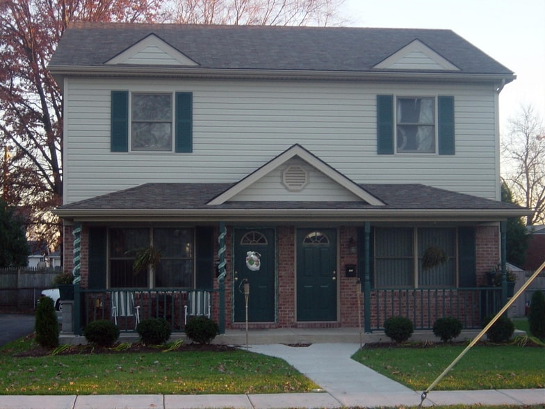 Building Photo - 103 E Park Pl