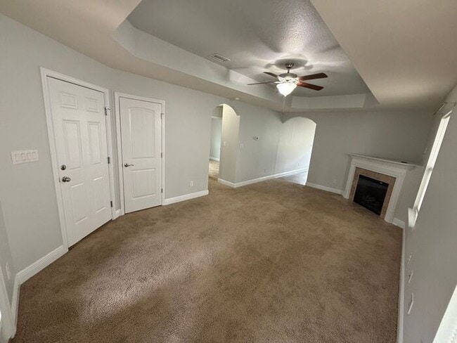Building Photo - Pensacola - Weatherstone - 3 bedroom, 2 bathroom