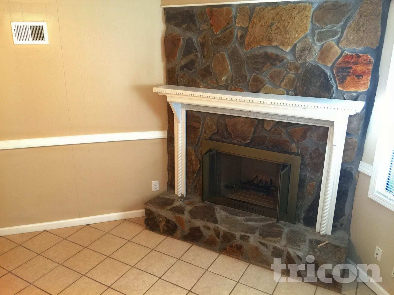 Building Photo - 200 Gage Ct