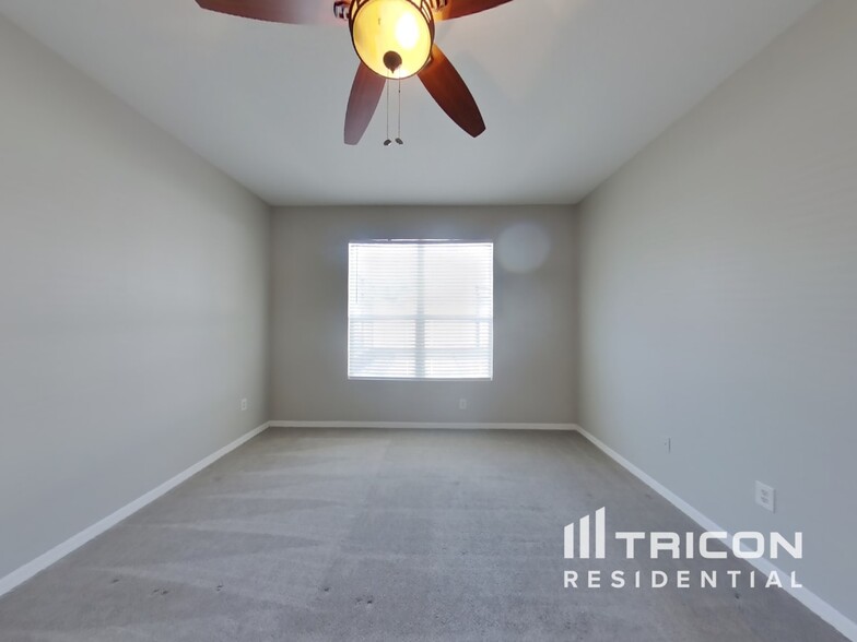 Building Photo - 4859 Orange Grove Way