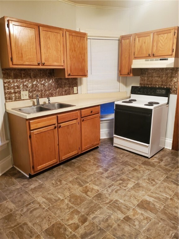 Building Photo - 167 Rosedale St