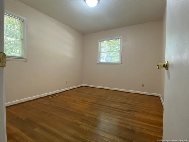 Building Photo - 304 Courtland St