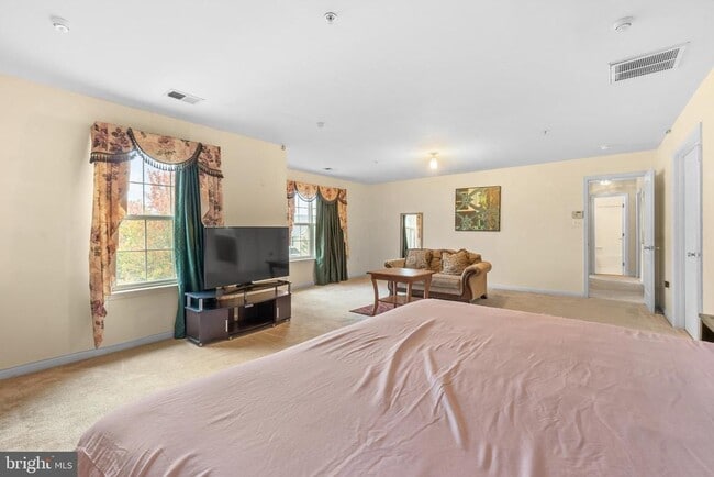 Building Photo - 10107 Mike Rd