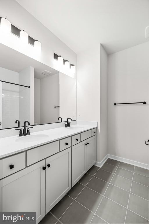 Building Photo - 6236 Folly Ln