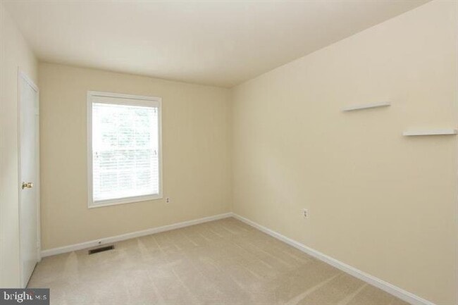 Building Photo - 11956 Sentinel Point Ct