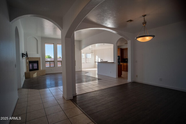 Building Photo - 2599 Copper Sky Dr