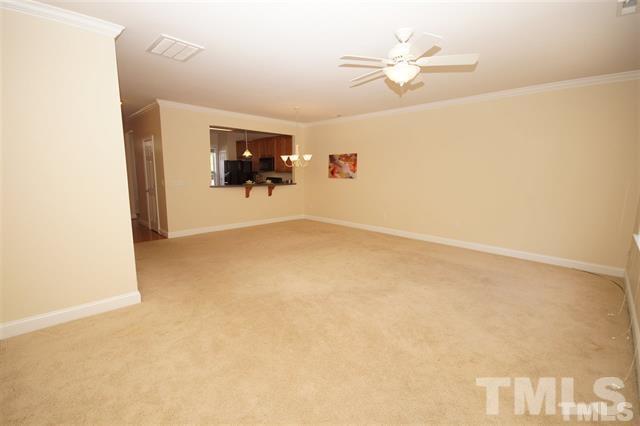 Living Room / Dining Room - 303 W Savannah Ridge Rd