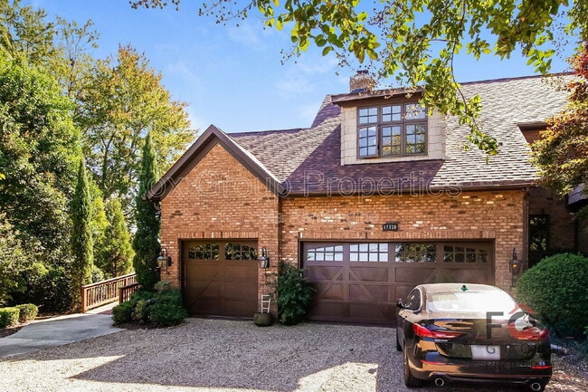 Building Photo - 17120 Belle Isle Dr