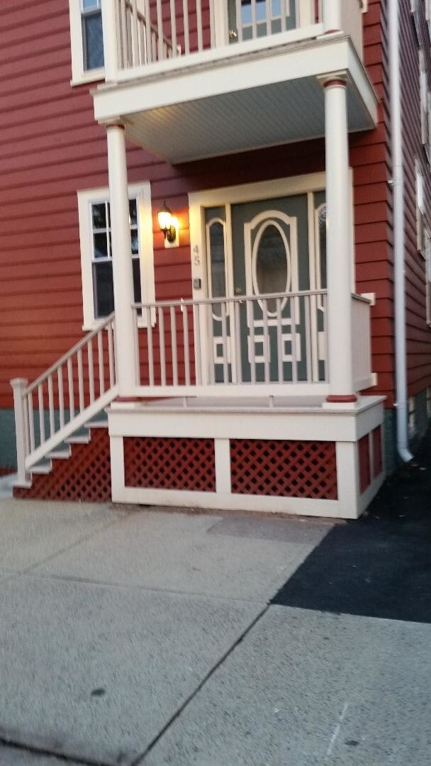 45-47 Hotchkiss Street - 47 Hotchkiss St