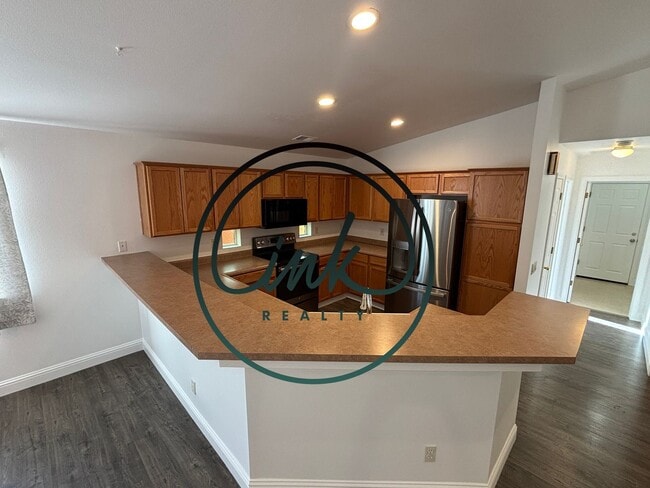 Building Photo - Beautiful home in Carson Valley