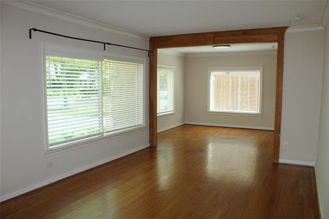 Building Photo - 3733 Binkley Ave