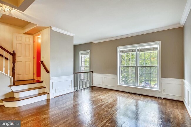 Building Photo - 5413 Summer Leaf Ln
