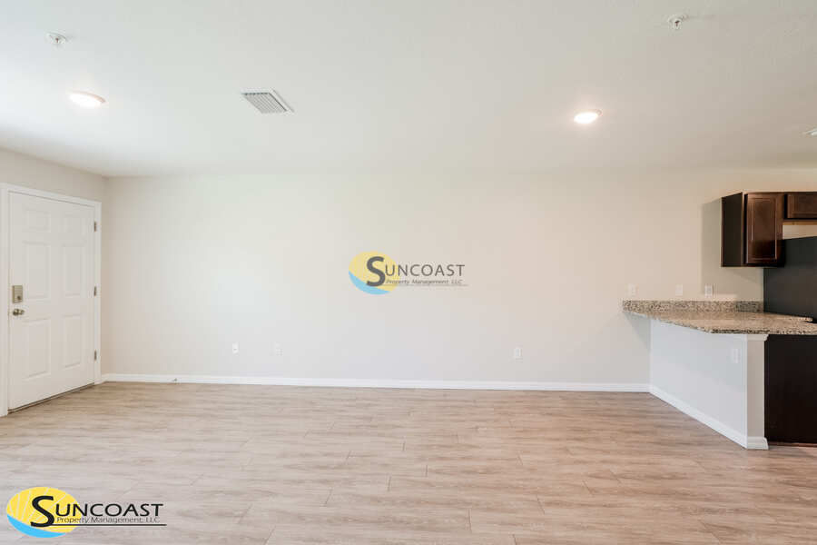 Building Photo - 55 Walnut Run