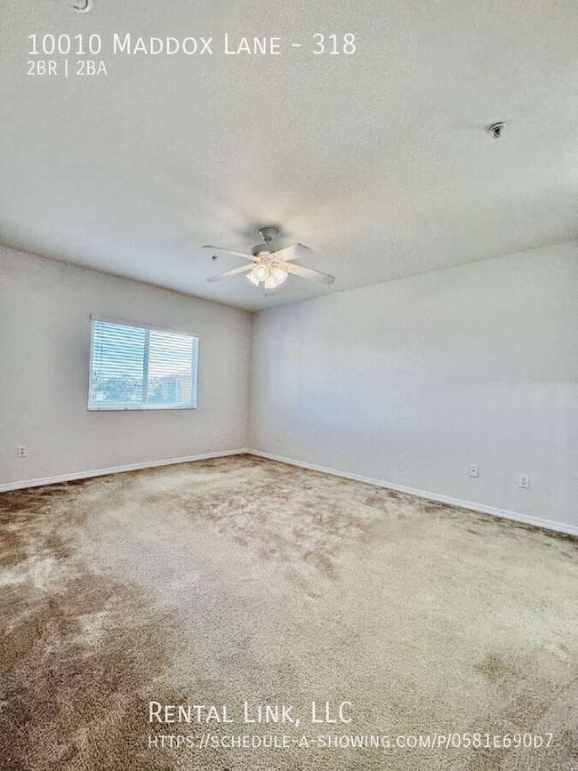 Building Photo - 10010 Maddox Ln