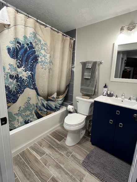 Building Photo - 364 Clark Cir