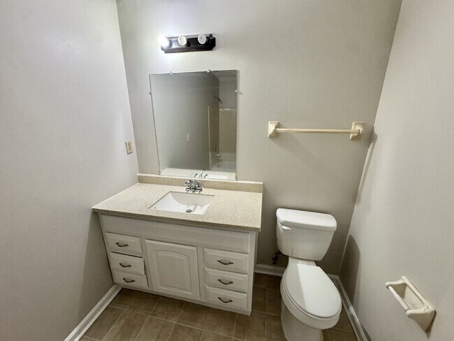 Building Photo - 4136 Garden Birch Cove