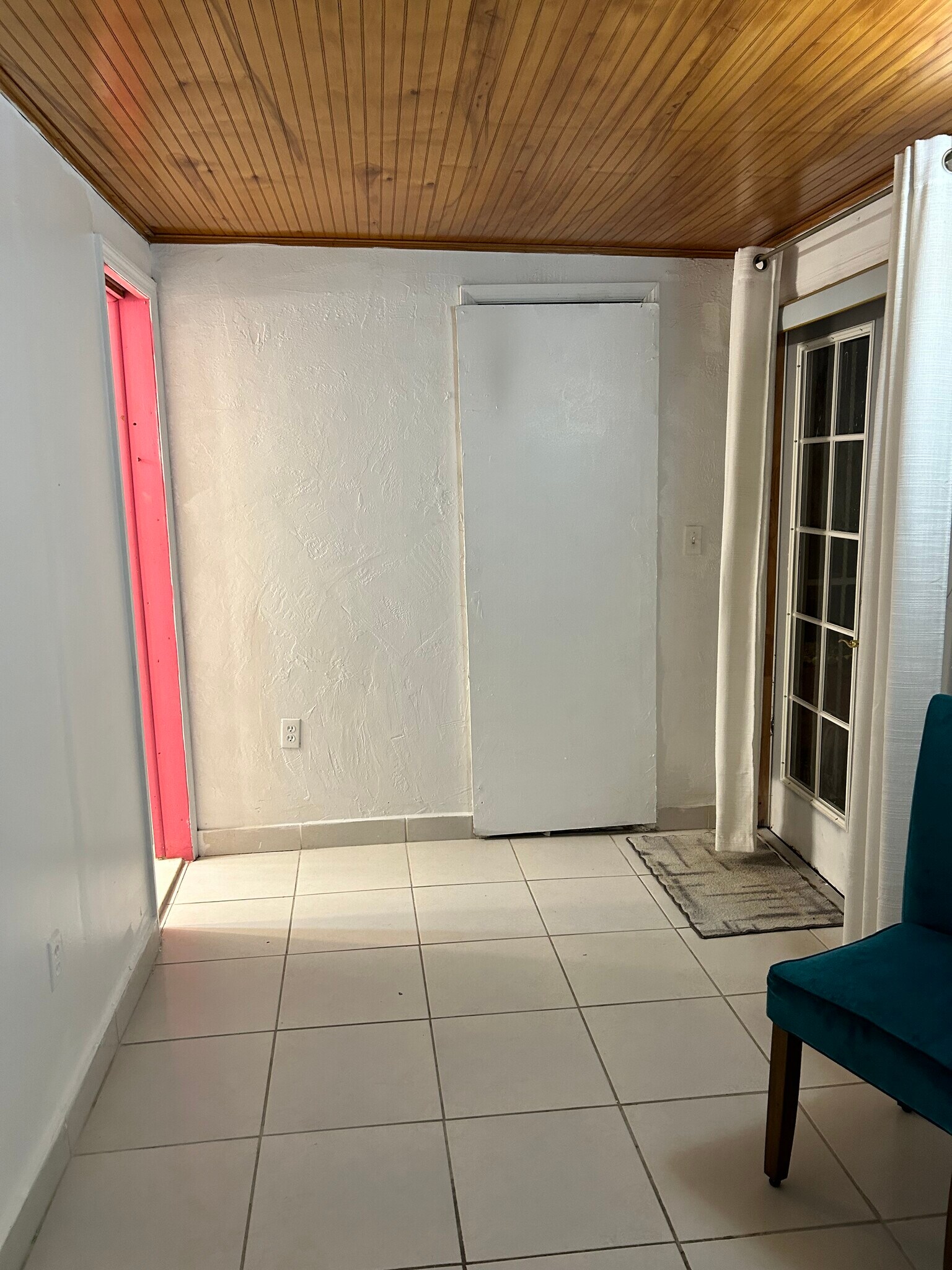 Living Room - 5701 SW 24th St