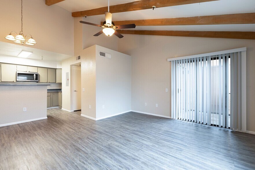 Interior Photo - Lion Tempe Apartment Homes
