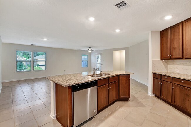 Building Photo - 9403 Castillo Ct