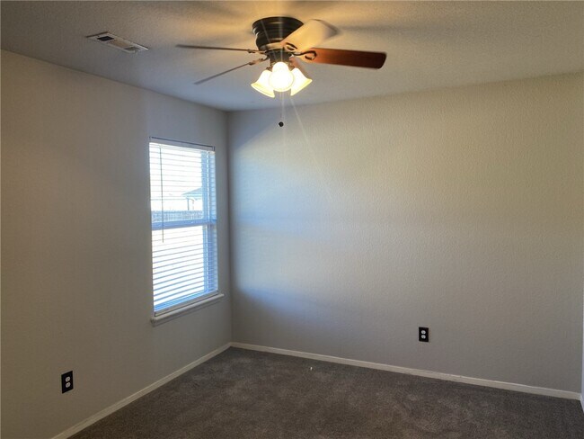 Building Photo - 1426 Apollo Dr