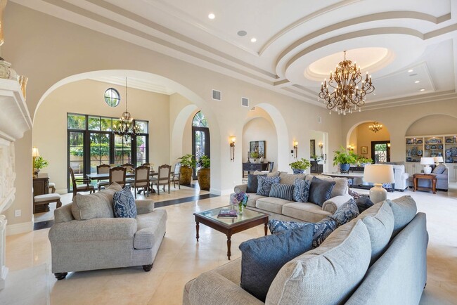 Building Photo - Luxury 5BR Grand Estate w/ Pool & Golf Sim...