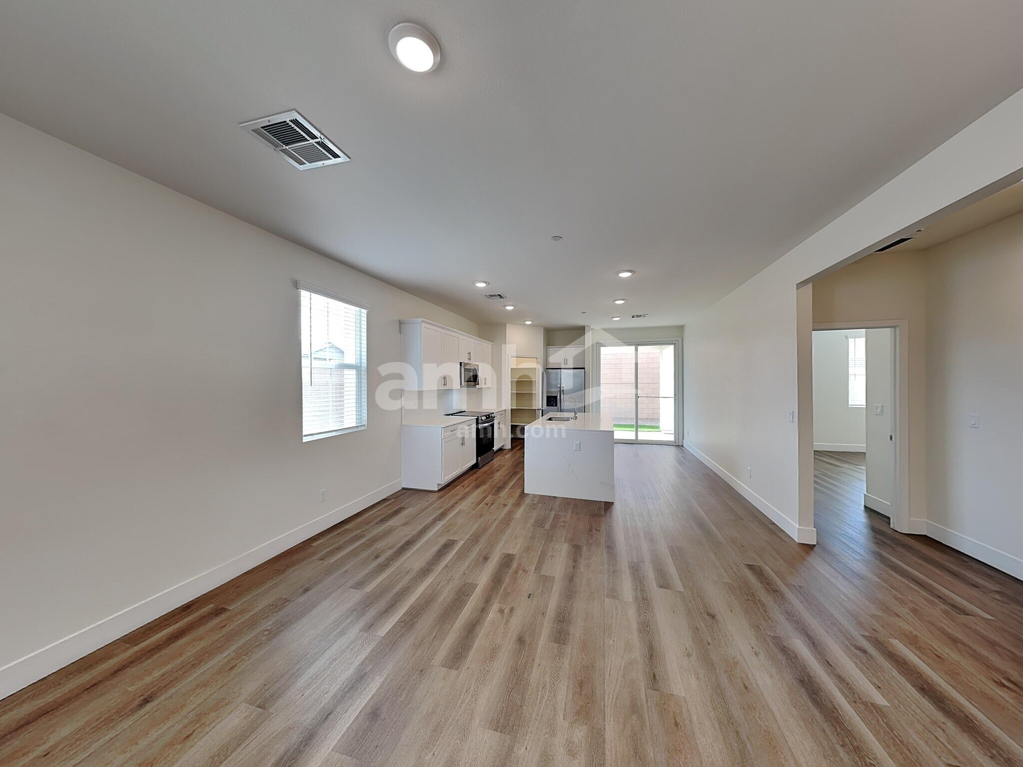 Building Photo - 541 Sacred Lotus Pl