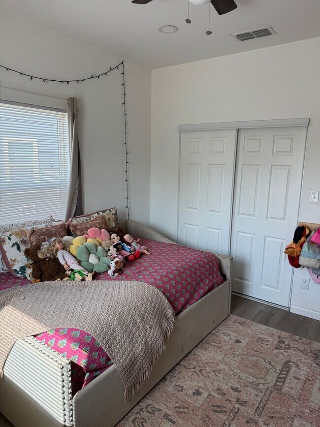 Building Photo - 211 S West - Merkel, TX