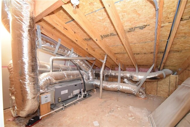 Building Photo - 1821 Lapis Ave