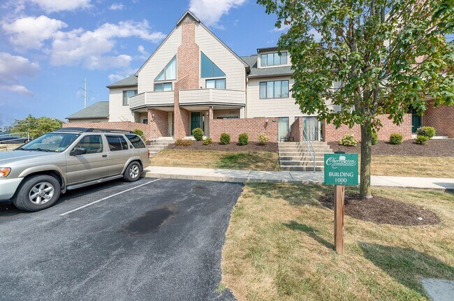 Building Photo - 1003 Cherrington Dr