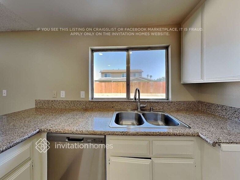 Building Photo - 7361 Lime Ave
