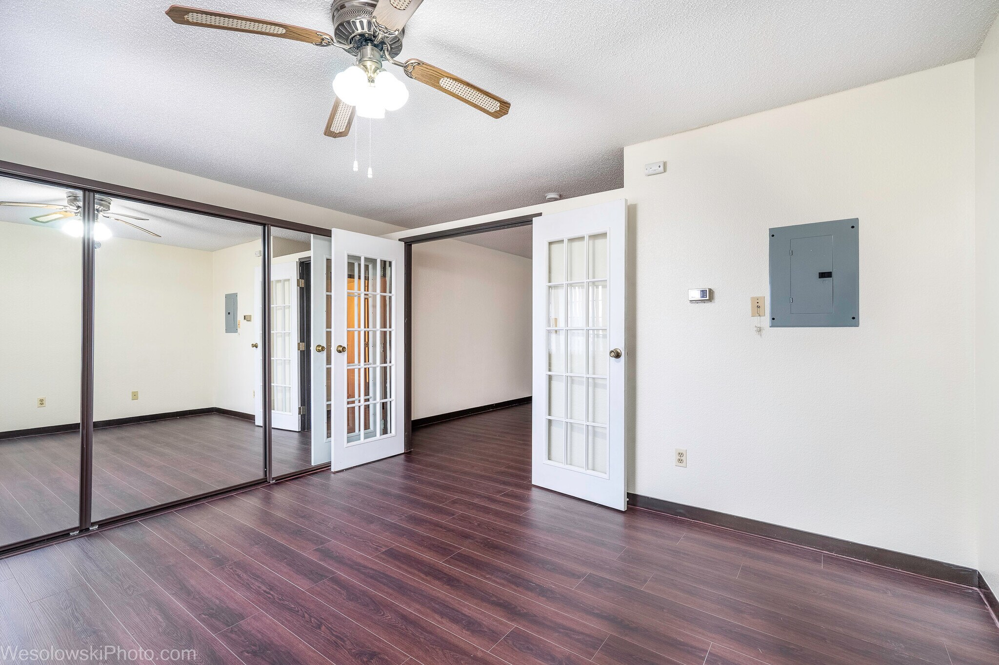 Bedroom - 3305 Sunset Ave