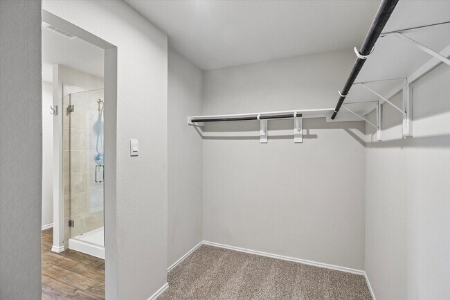Building Photo - 40463 Gdn Hts Ln